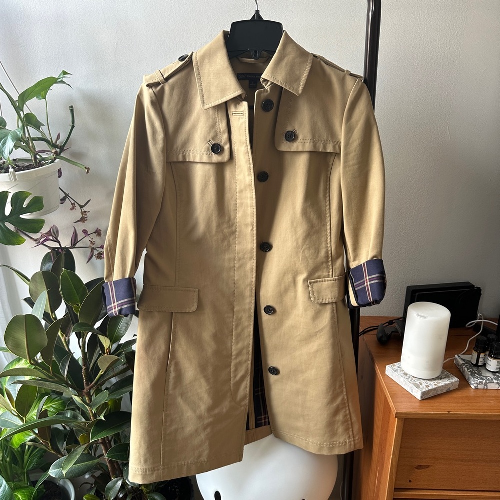 Brooks Brothers Trench Coat. Only worn twice.